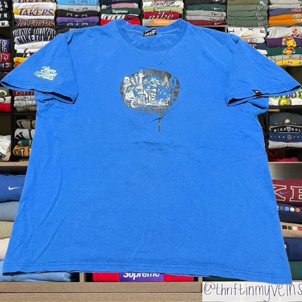 Vintage Y2K quiksilver Surf Sweater/Shirt